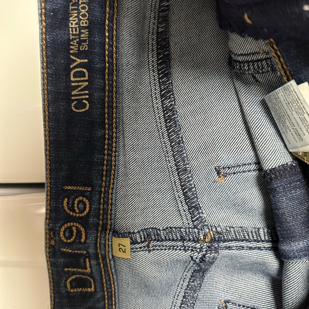 DL1961 Maternity Dark Blue Jeans - Picture 4 of 4